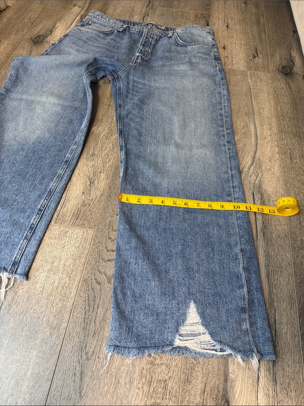 Hudson Jeans Medium Blue Wide-Leg Distressed Denim - Picture 8 of 13